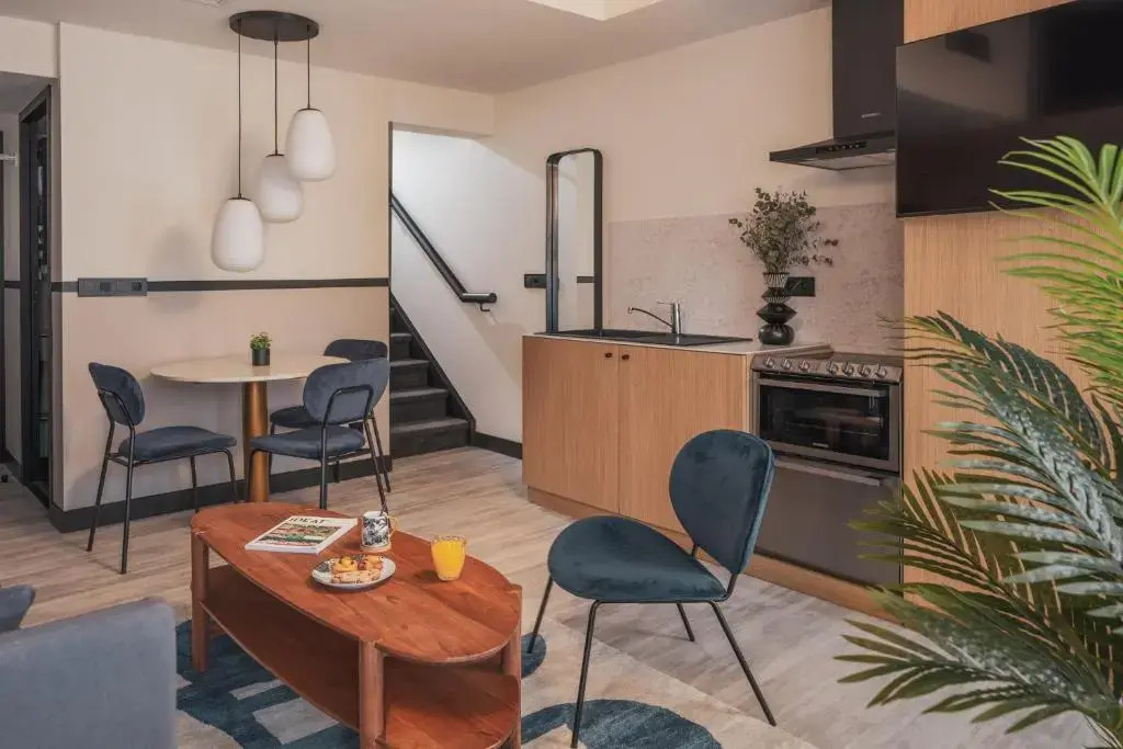 Maisons du Monde Hôtel & Suites - Marseille Vieux Port
