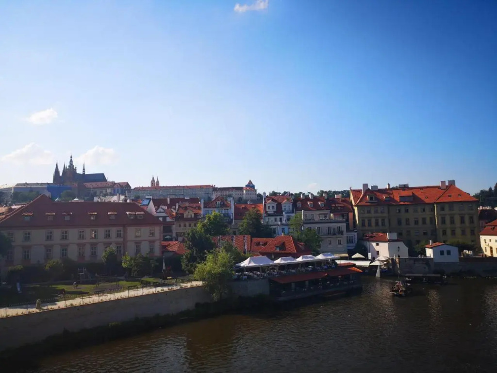 Nice and refreshing flat in Prague