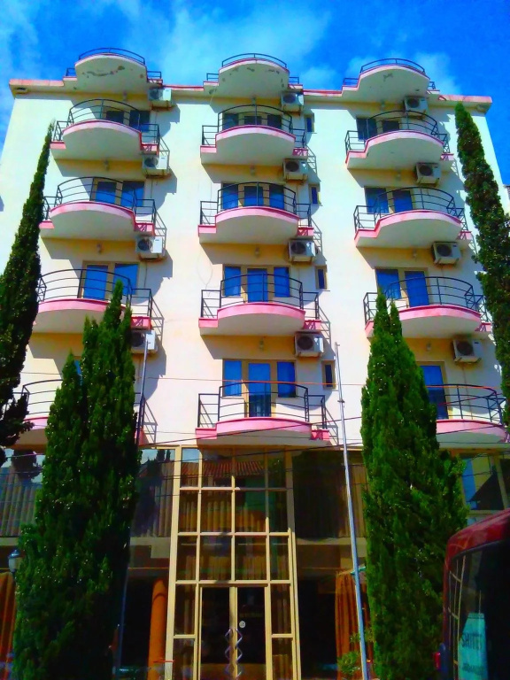 Prendi Hotel