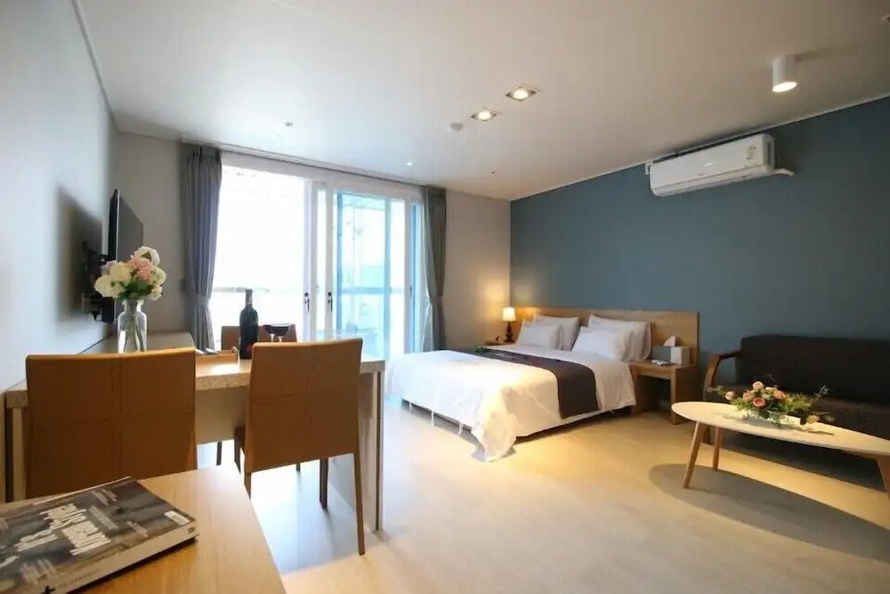 Lium Spa Hostel
