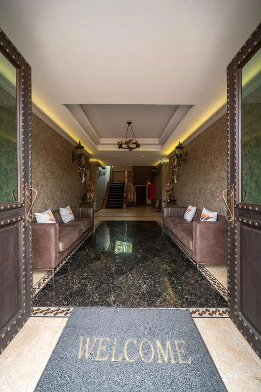 Khum Damnoen Resort