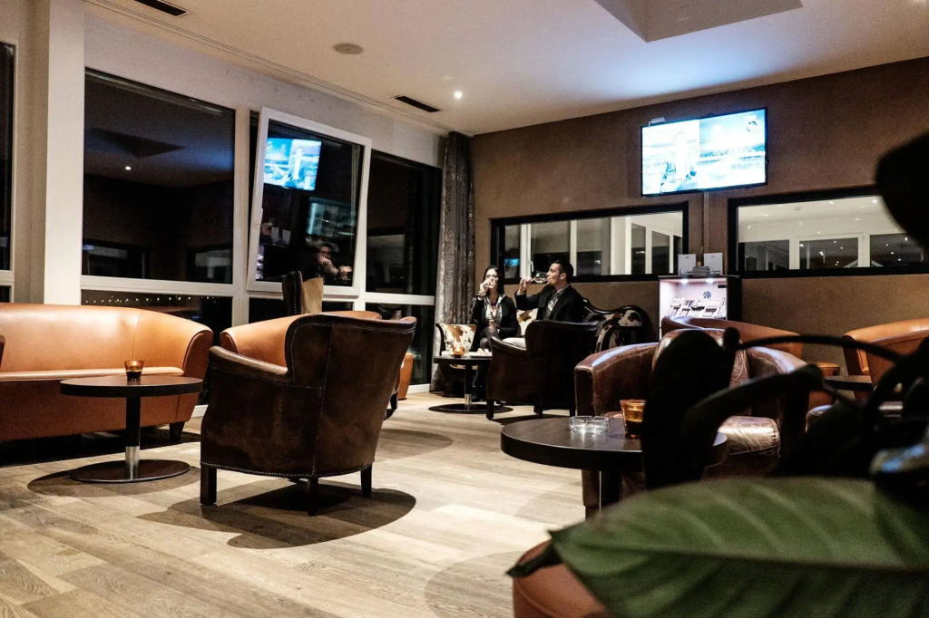 Hotel Swiss Star