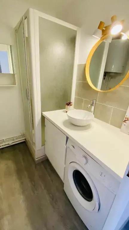 "BEN AQUI" Super appartement à 100m de la mer