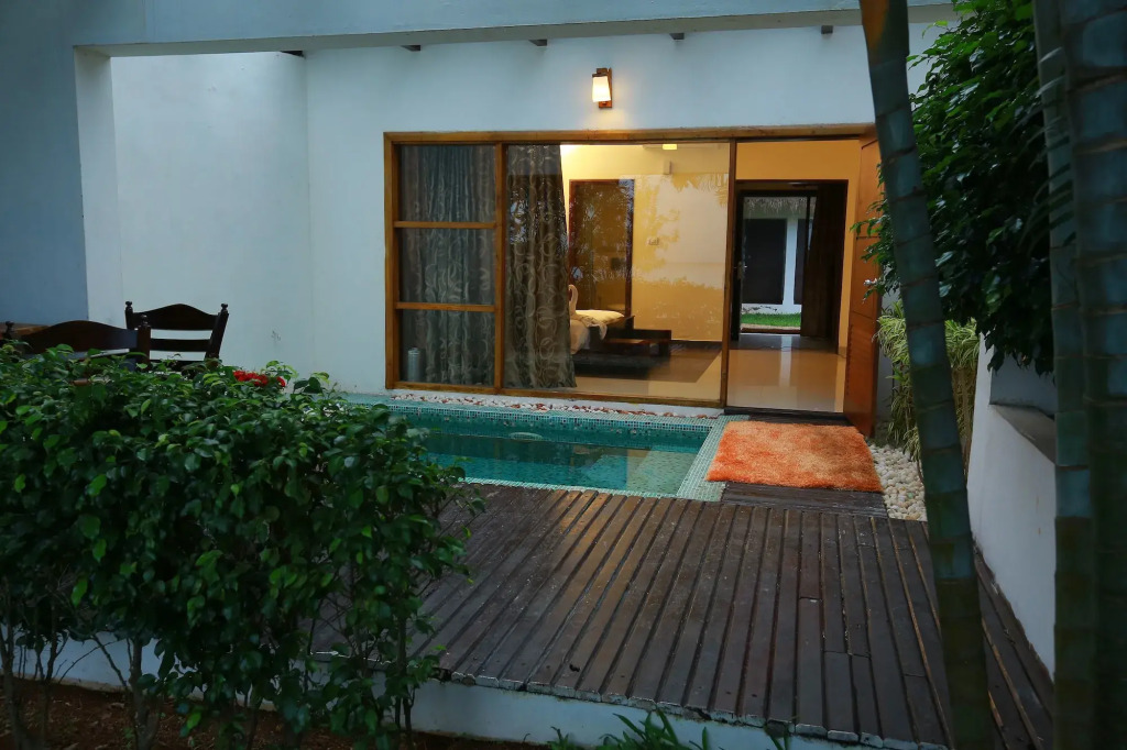 Deshadan Backwater Resort - The best sunrise view