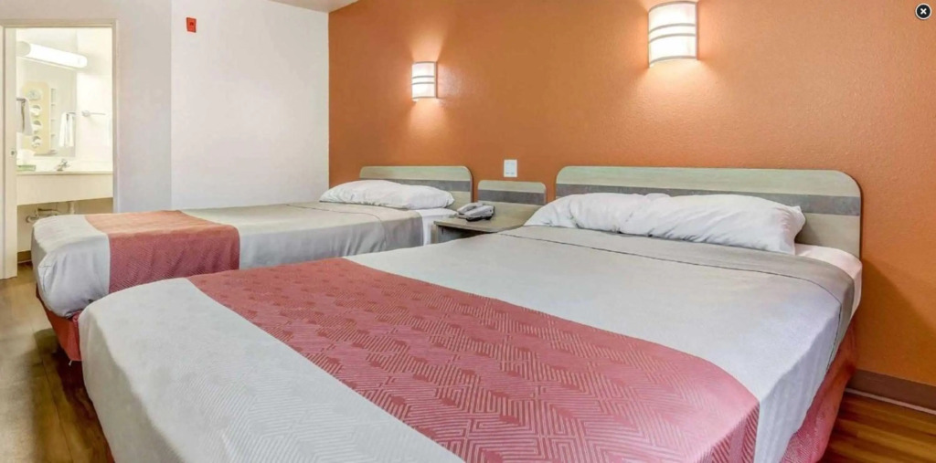 Motel 6-Roseburg, OR