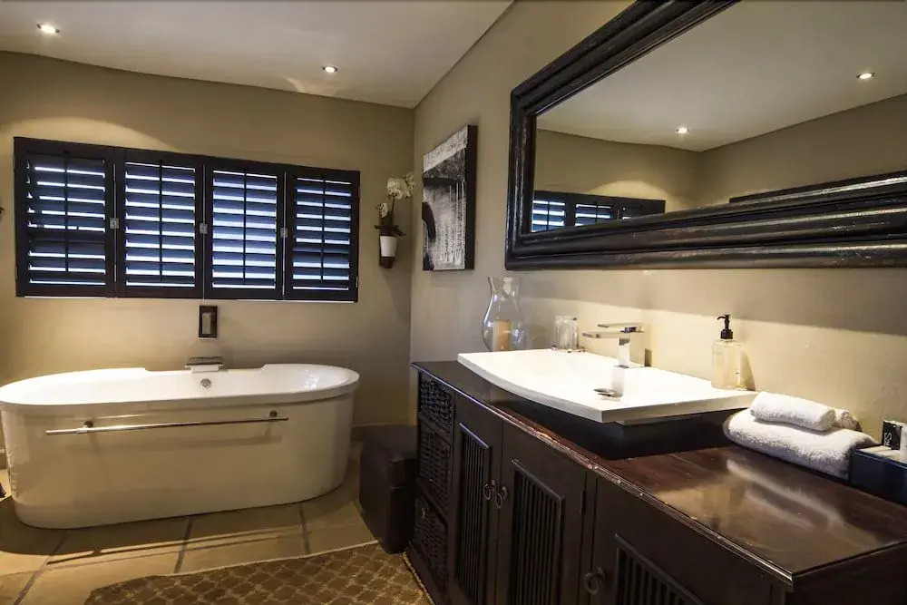 Cowrie Cove Guest House