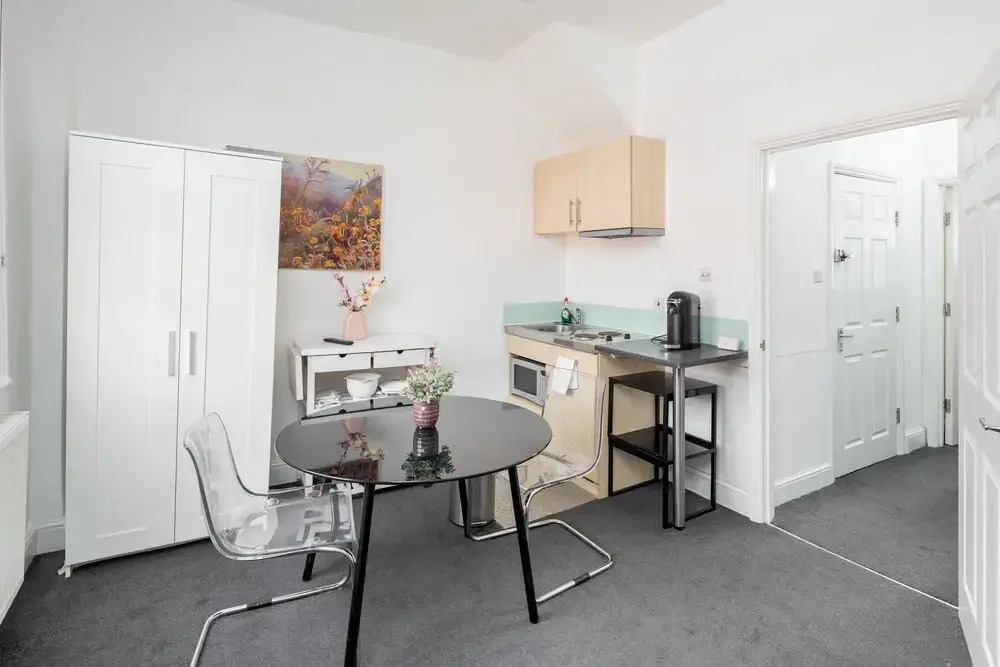 Altido Exceptional 1 Bed Flat In Chelsea