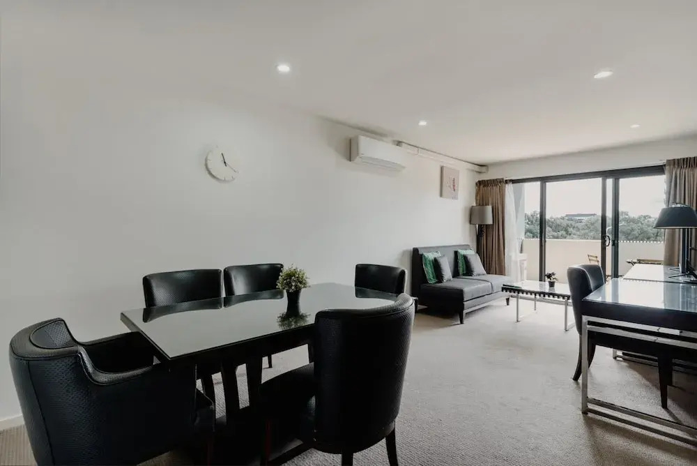 Urban 1-bed Apartment in the Heart of the City