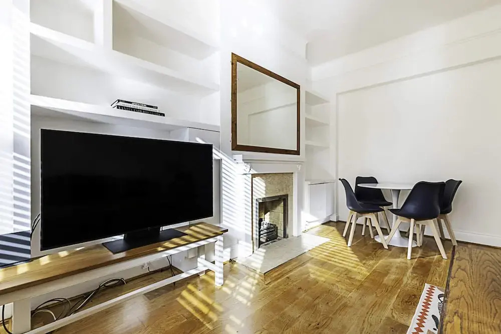 Beautiful One Bed Garden Flat In Parsons Green
