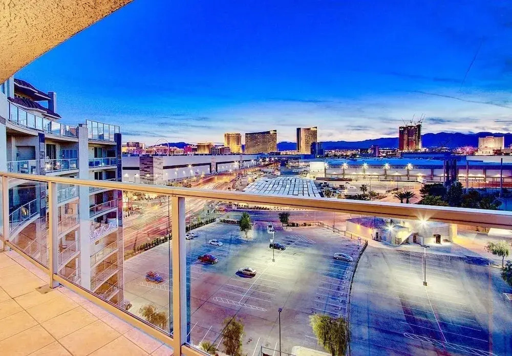 ABZ Convention Center Condos