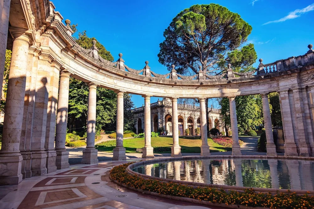 Villa Ortensie Garden with amazing view - Happy Rentals