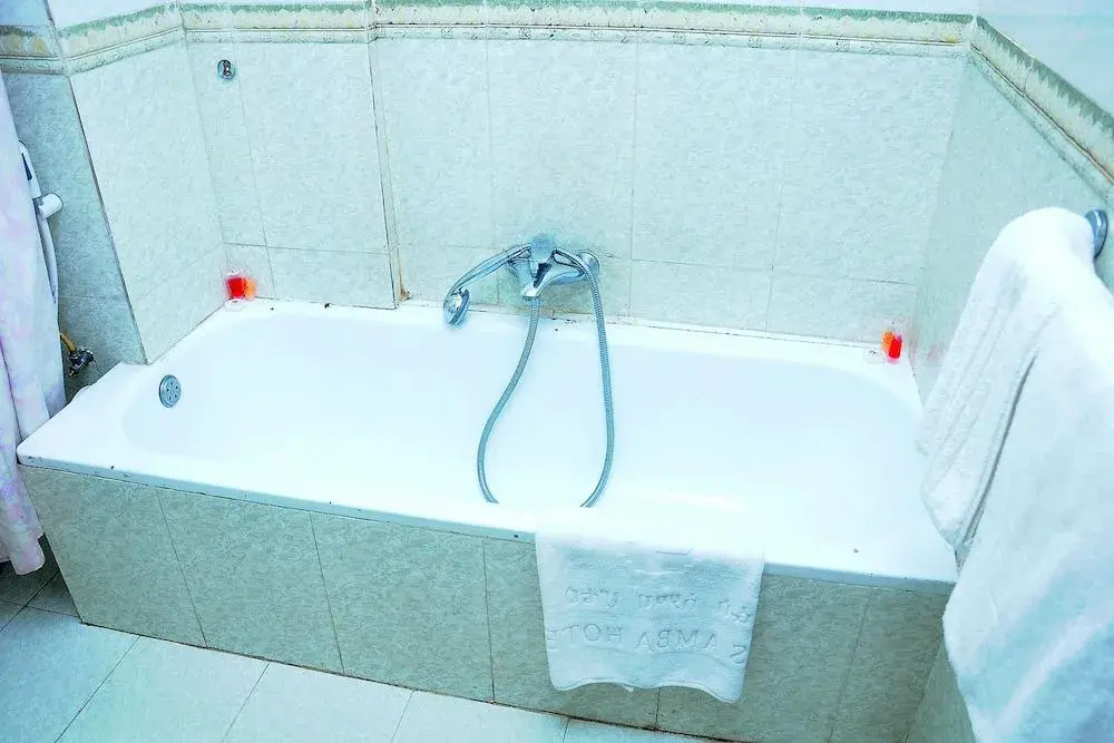 Ras Amba Hotel