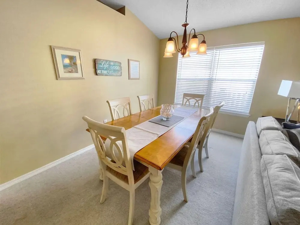 Maravilla Beach House by Destin Getaways
