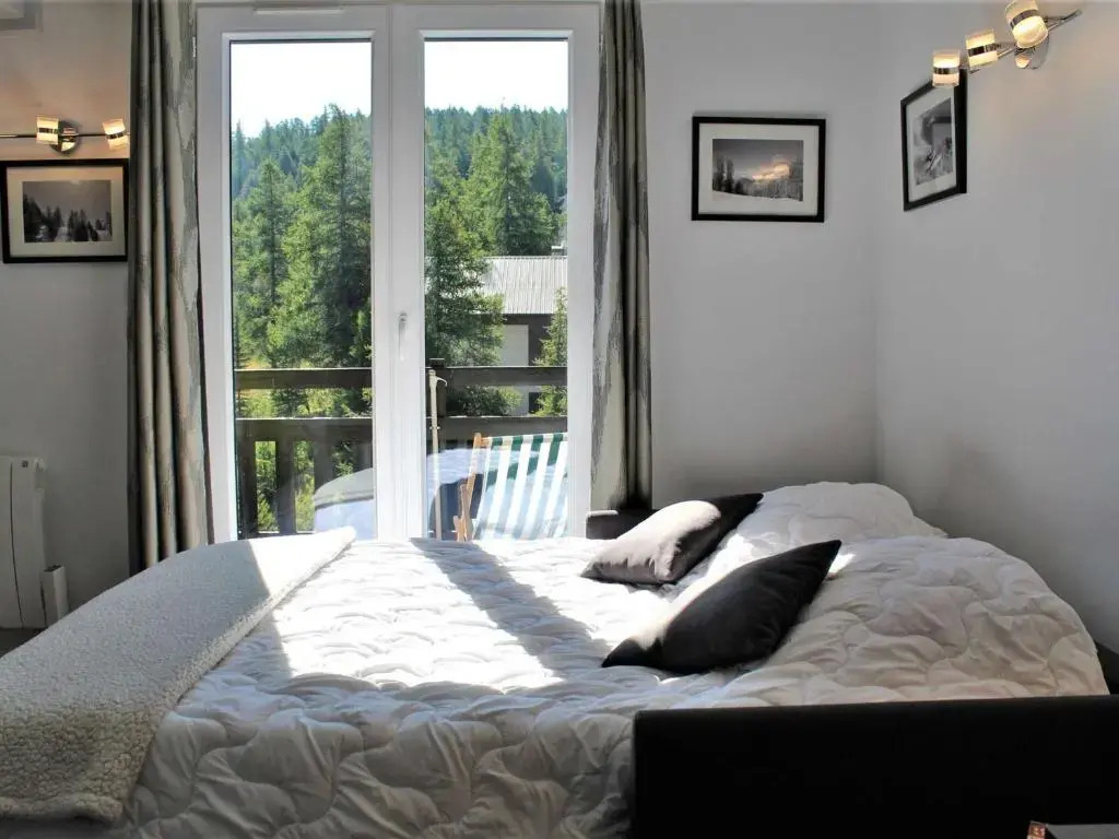 Appartement Risoul, 1 pièce, 6 personnes - FR-1-330-506