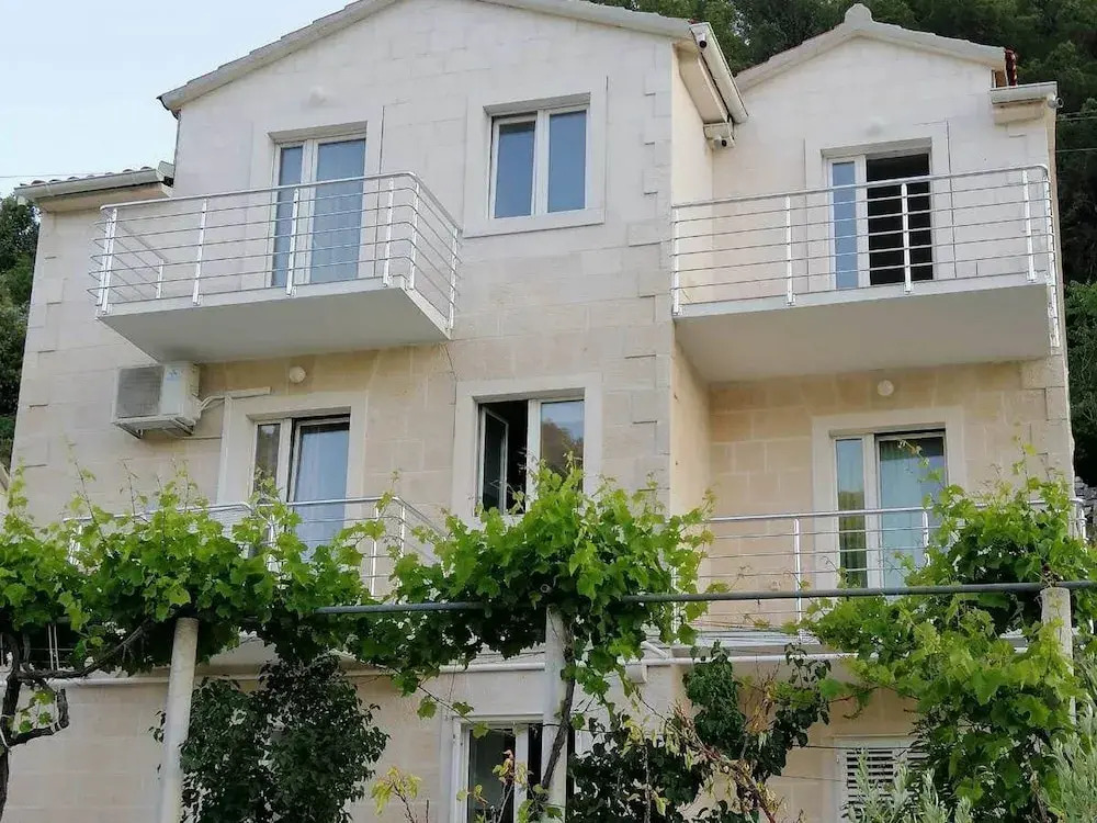 Apartments Kalajžić