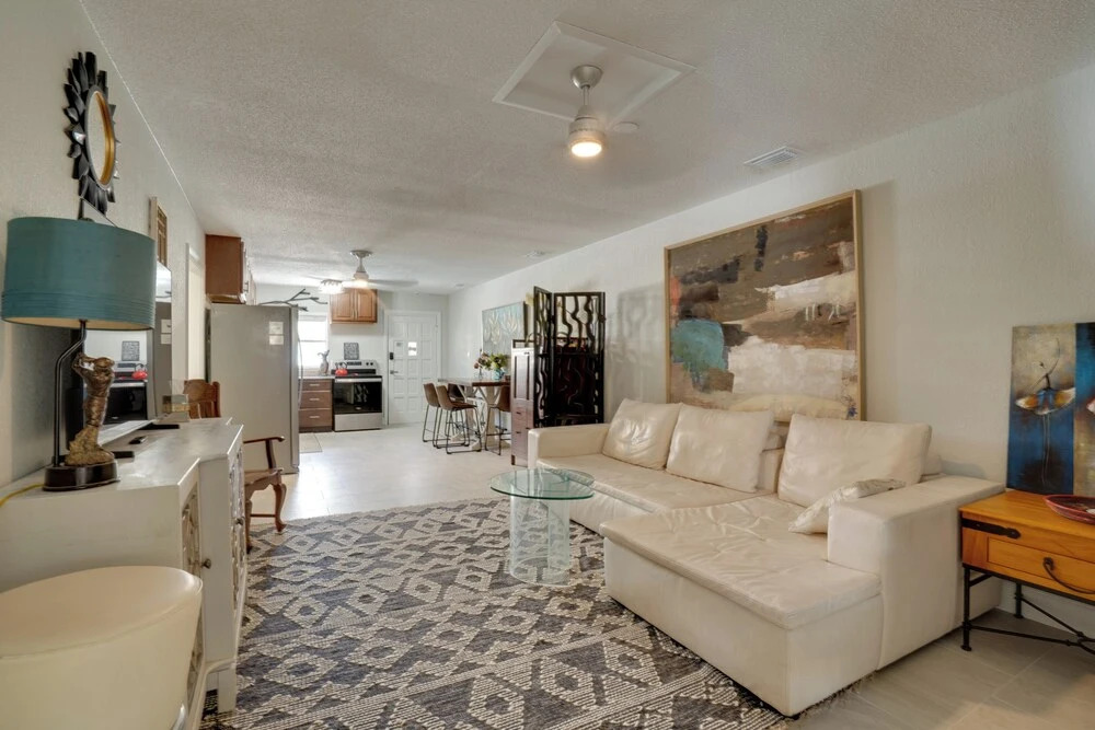 2 Bungalows in Redington Shores! Steps to Beach