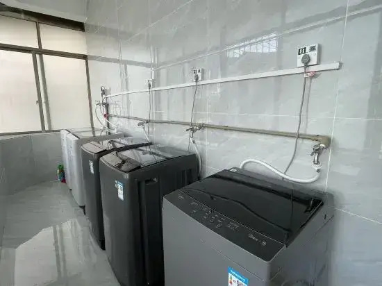 Runhong Serviced Apartment (Nanshui Market)