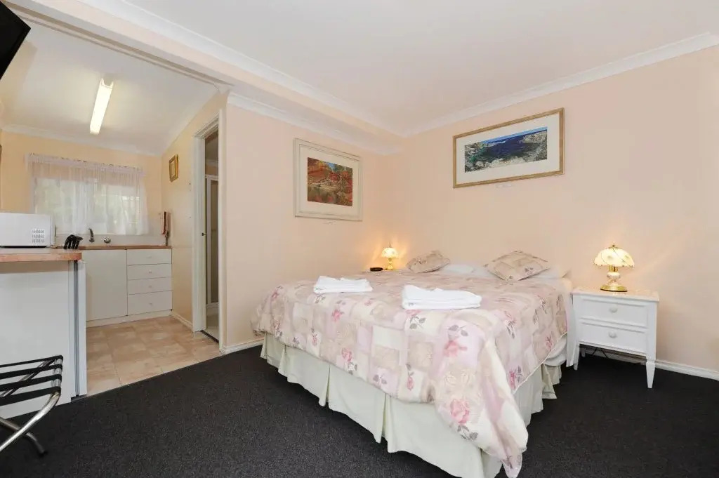 Albany View Street Lodge