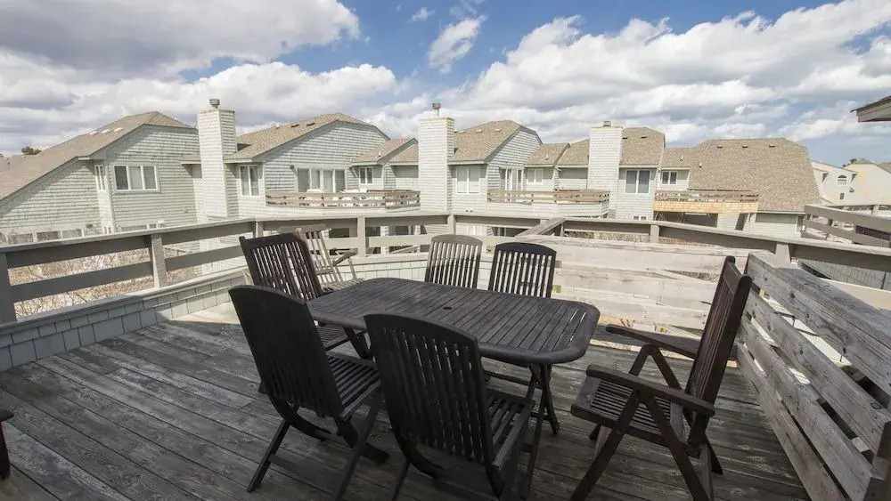 Hogan - 4 Br Home