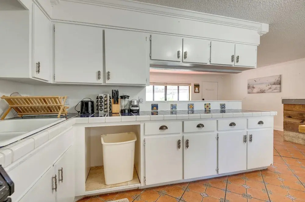 2 Blocks to Beach! Cape Canaveral Apt w/ Patio