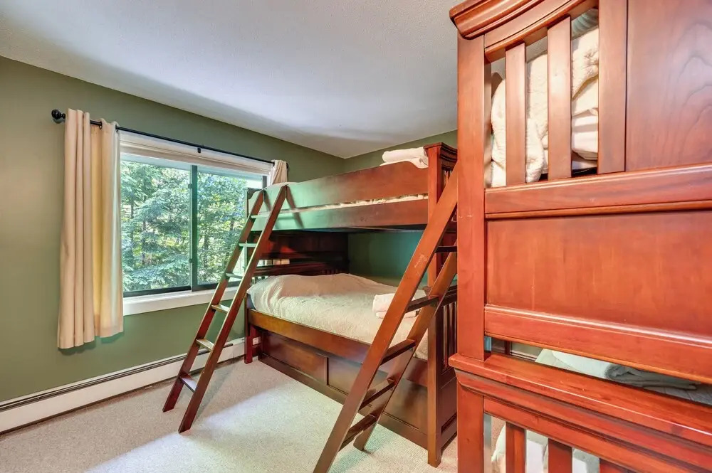 1 Mi to Loon Mountain: Lincoln Haven w/ Balcony