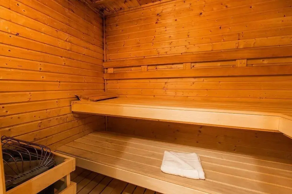 Telemark by AvantStay - Sleeps 18! Tahoe Cabin w/Hot Tub, Theatre & Sauna