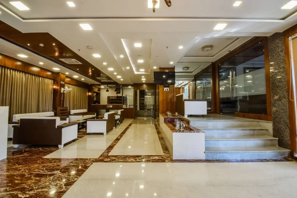 Capital O 23023 Hotel Gyan Garh