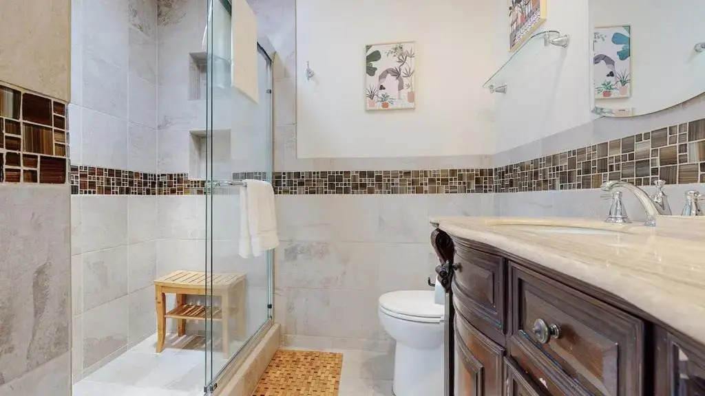 PRIVATE 4BR Near LAX & Beaches Playa Vista
