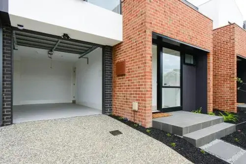 BOUTIQUE STAYS - Murrumbeena Place 2