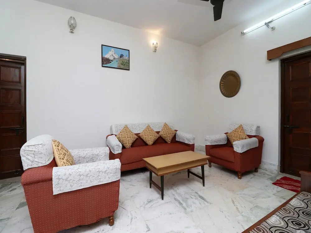 OYO 10767 Home 2BHK Lake View Bhimtal