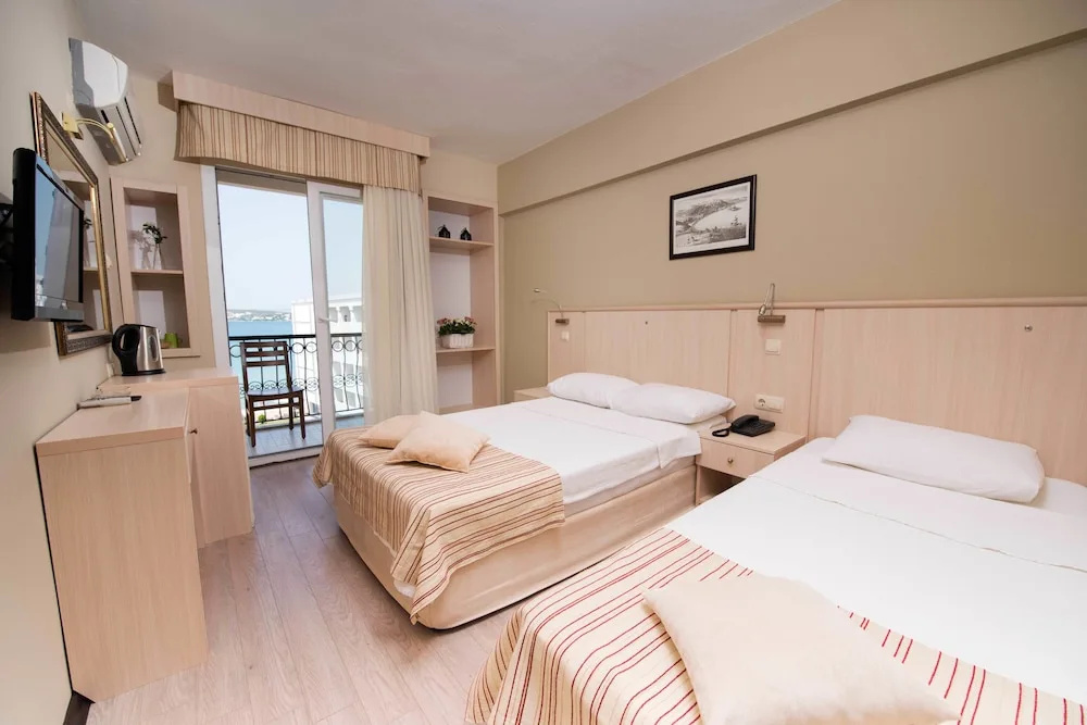 İleri Hotel & Apartments