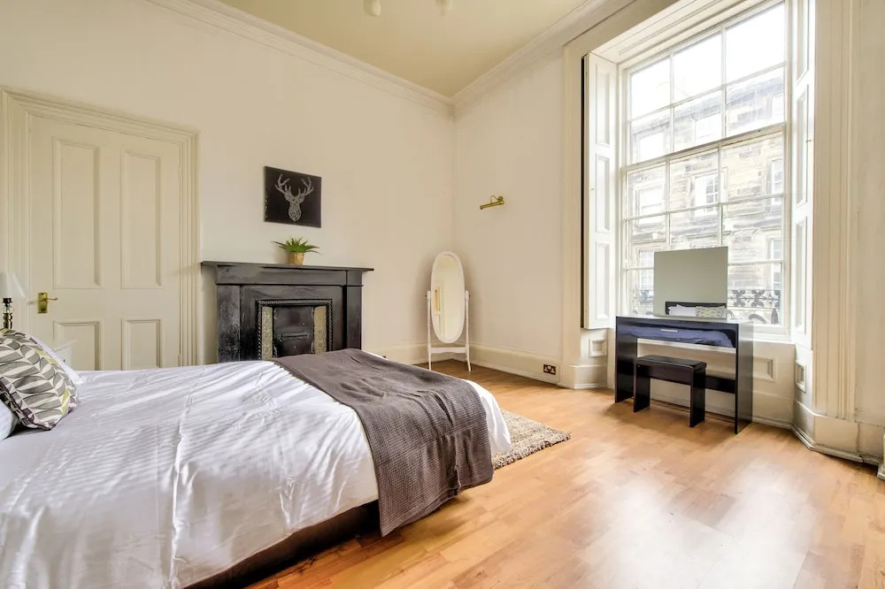 Alva - City Centre Apartment