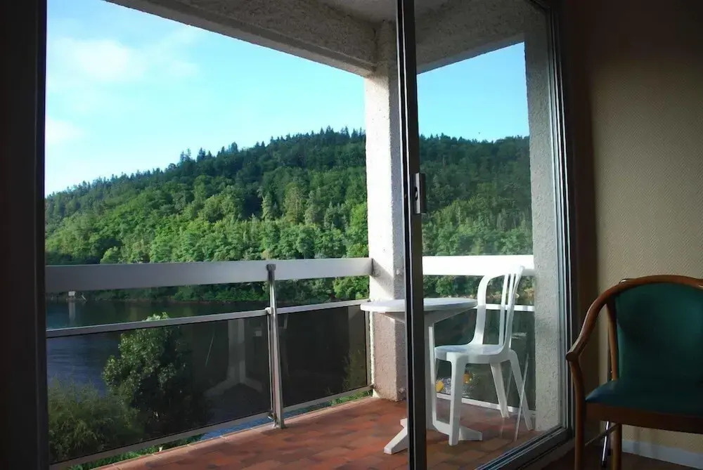 Garabit Hotel