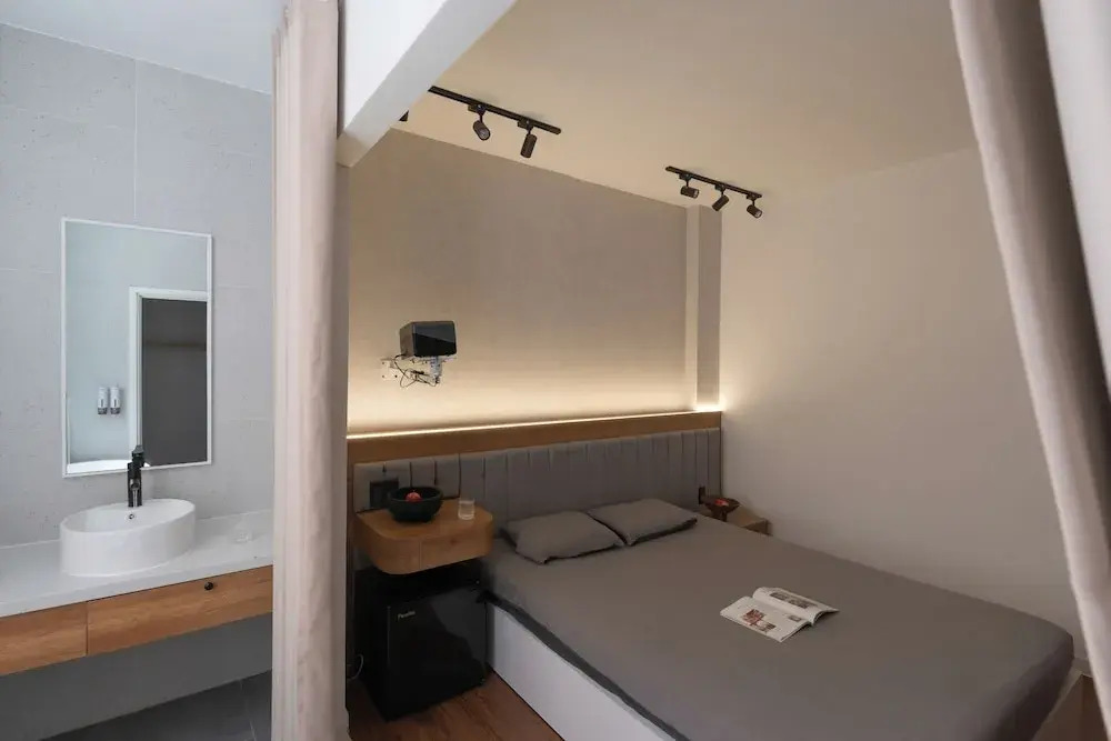 Zeus Living - City Central