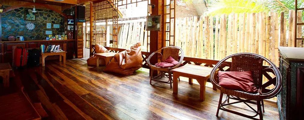 Baan Panburi Village