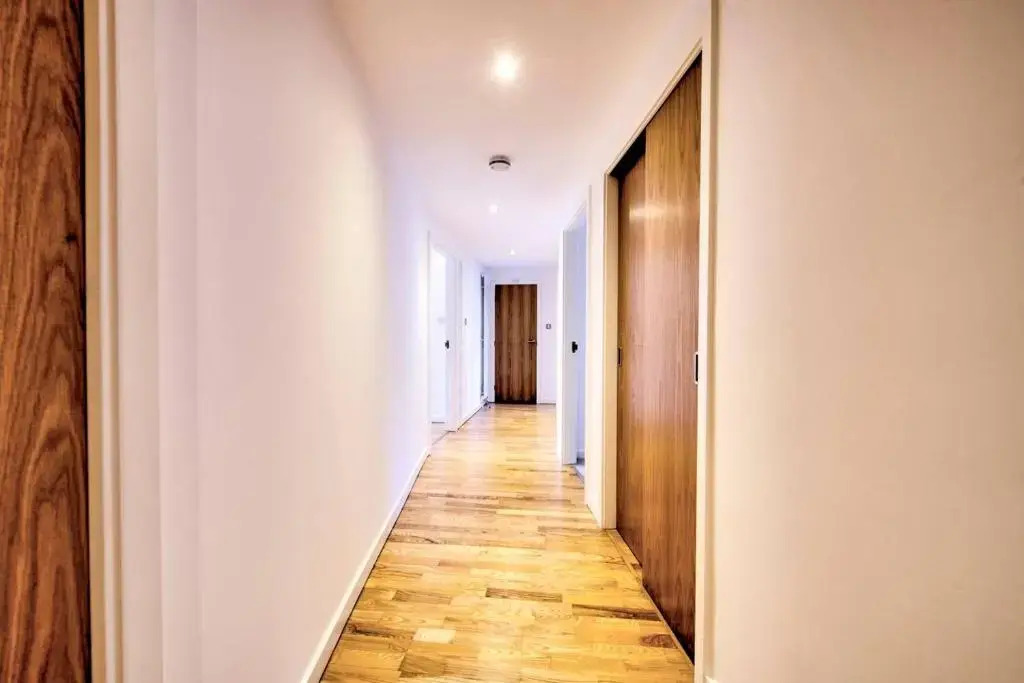 ALTIDO Alluring 3BR apt near the centre with parking