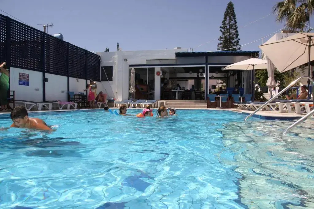 Porto Bello Hotel Apartments