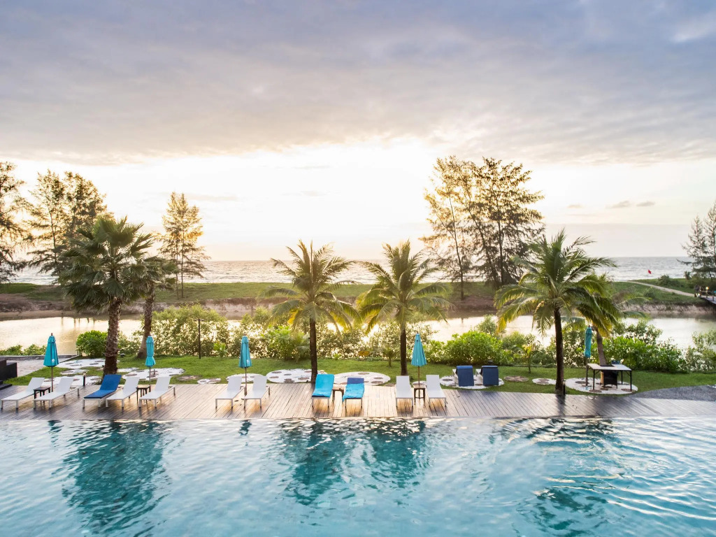 Le Coral Resort