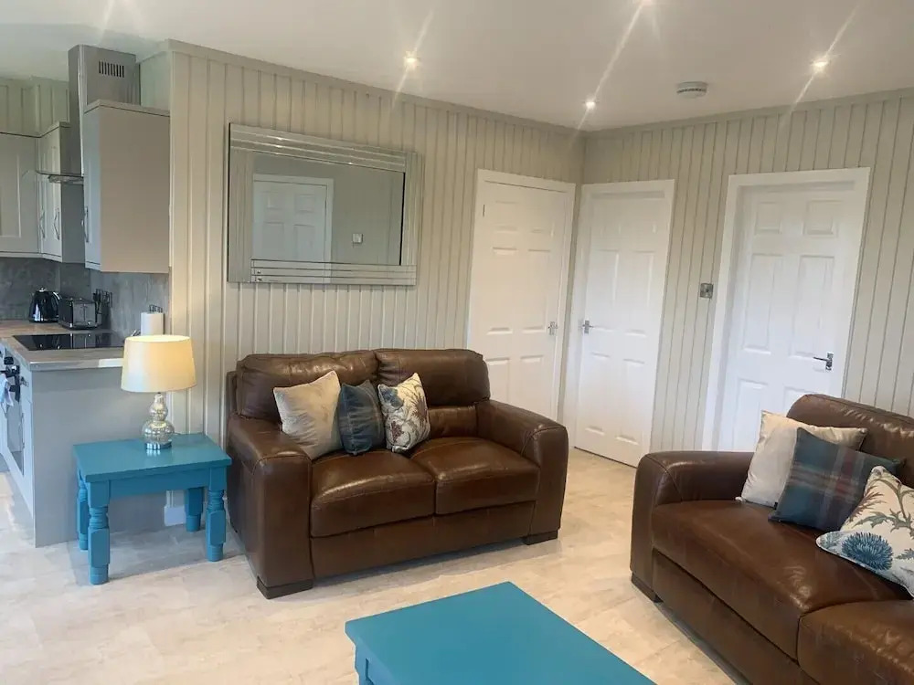 Birch Lodge 20 With Hot Tub, Newton Stewart