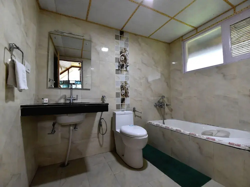 OYO 11677 Hidden Heaven Cottage