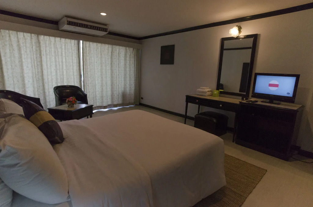 Town In Town Garden Resort