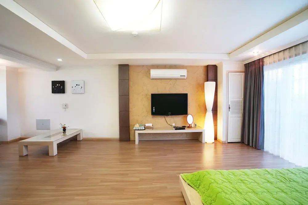Green Narae Pension