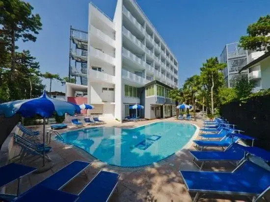 Hotel Carlton