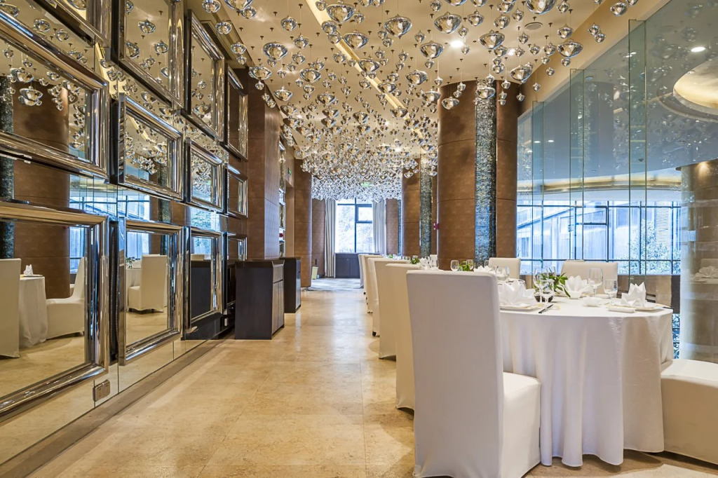 Renaissance Chengdu Hotel