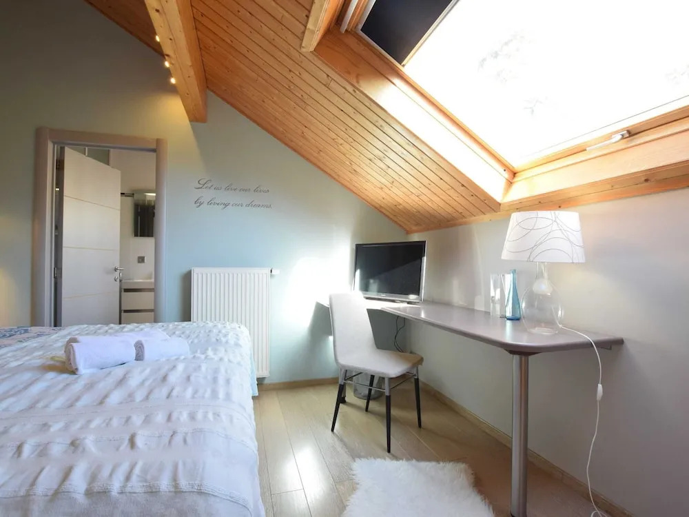 Luxurious Cottage in Durbuy With Swimming Pool