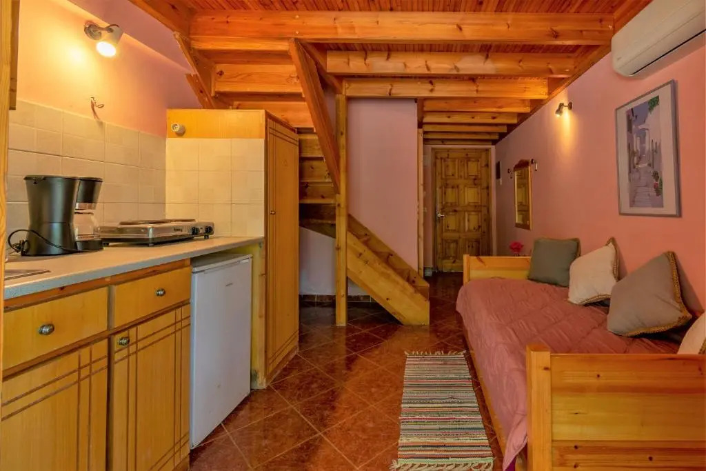 Villa Olive apartments