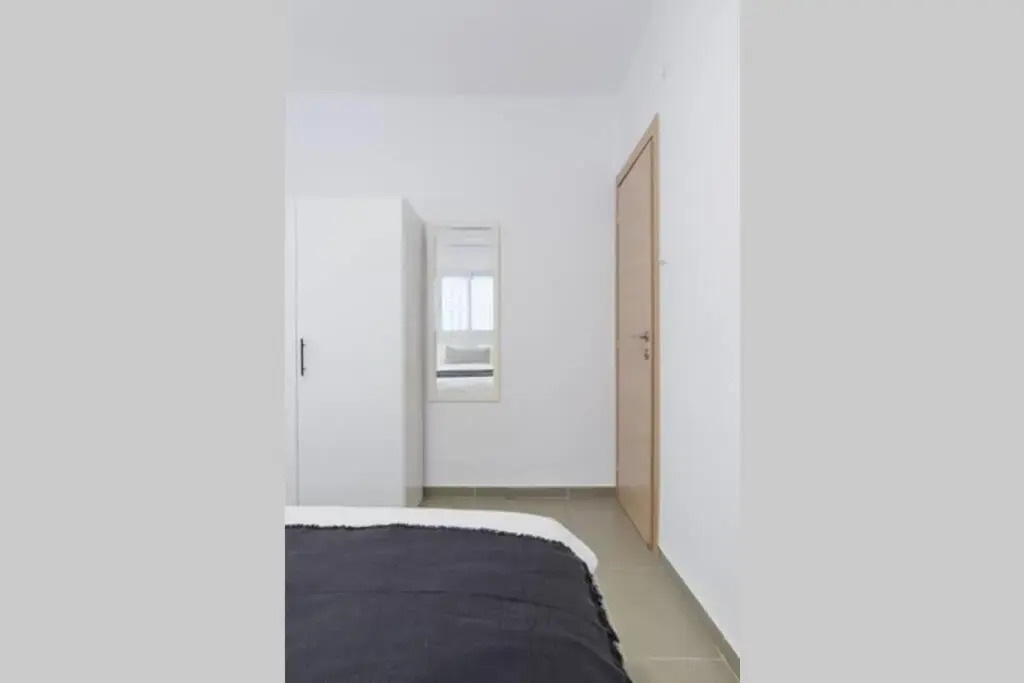 Botiuqe apartment . 100 meters from the beach
