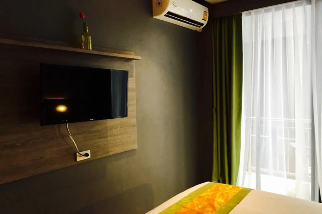 Rooms Republic