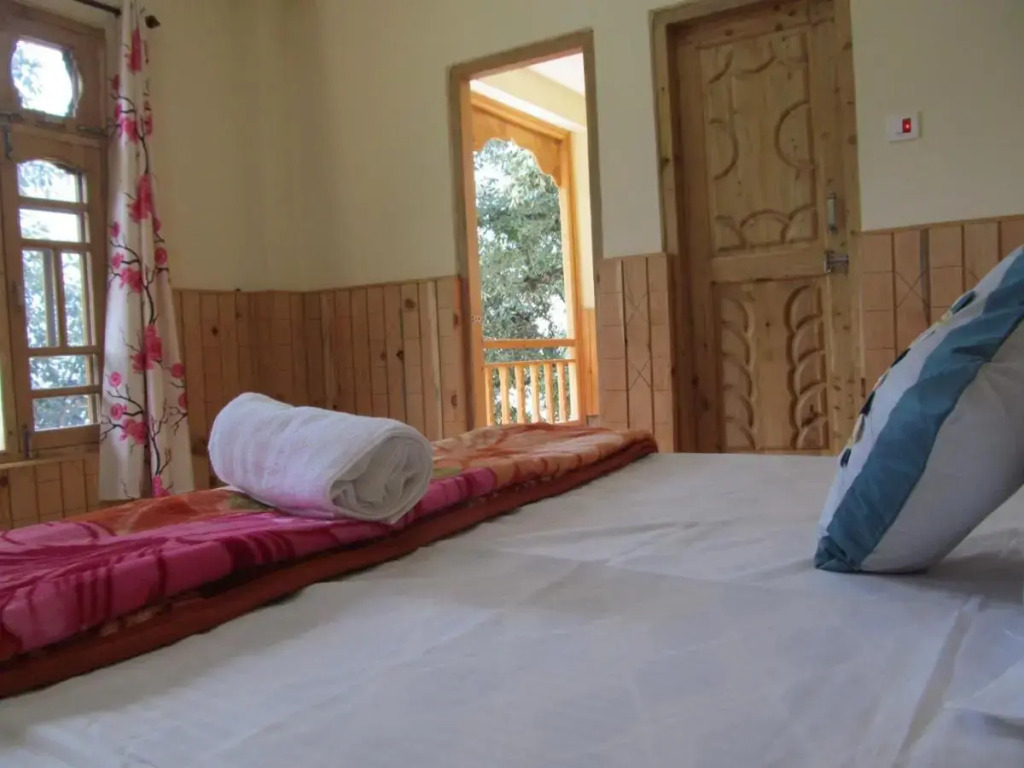 MOZO Inn&Cafe Jibhi