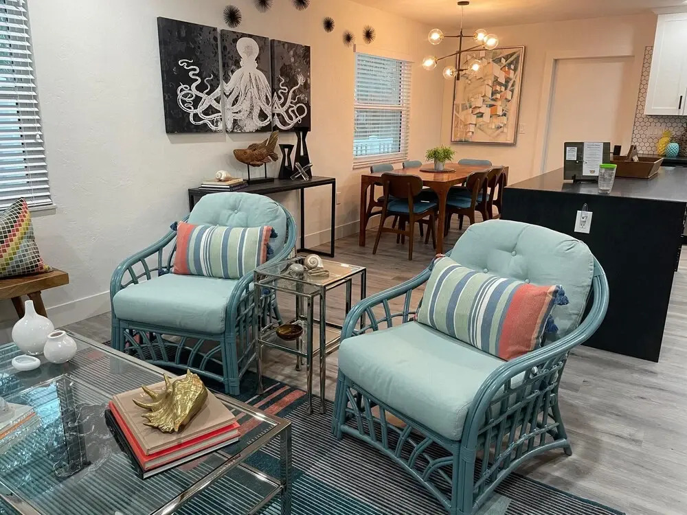 Pineapple Bungalow